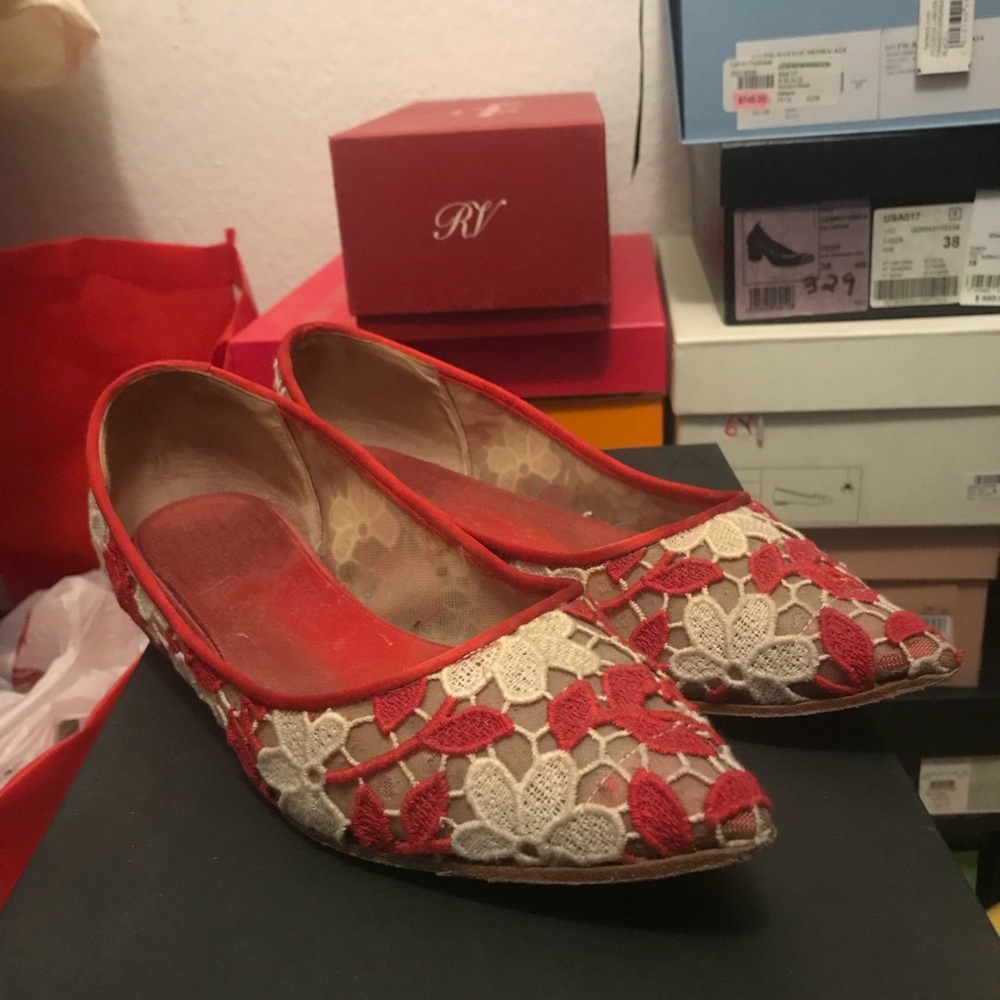 Authentic Giambattista Valli Rosso Flat Shoes